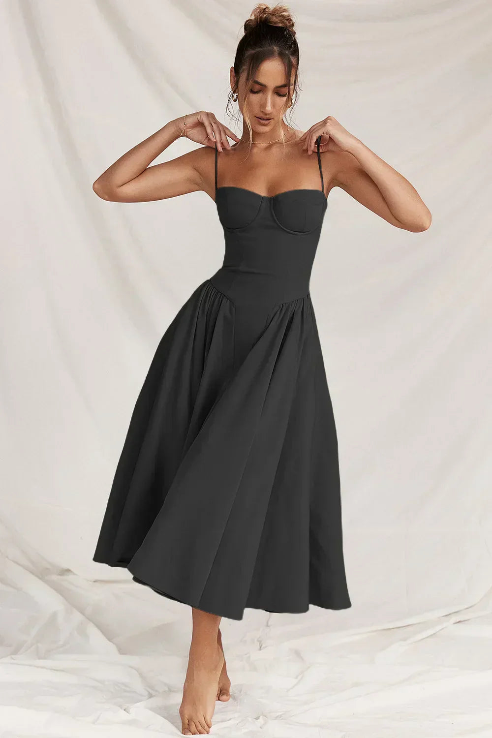 Florence | Sleeveless midi dress with corset cut