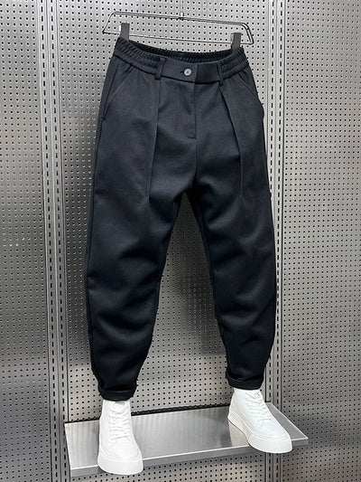 Lucas | Elegant Hose
