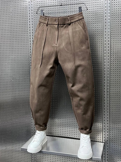 Lucas | Elegant Hose